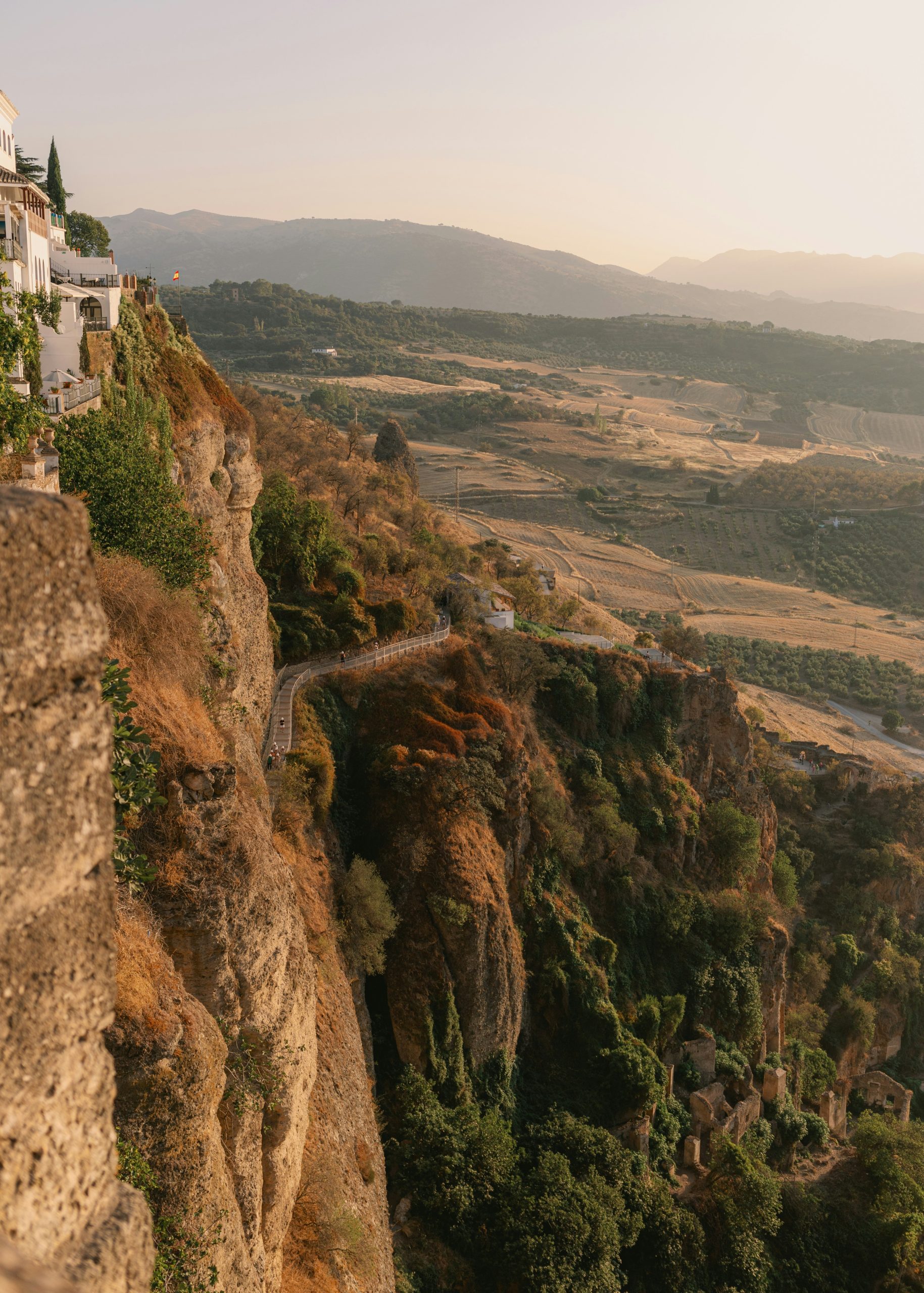 Ronda’s Timeless Charms and Flavors