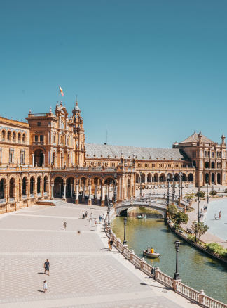 Sevilla’s Rich History and Flavors
