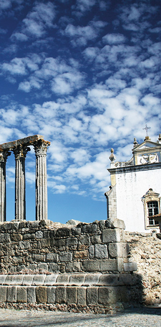 évora & Lunch with a Portuguese Duchess